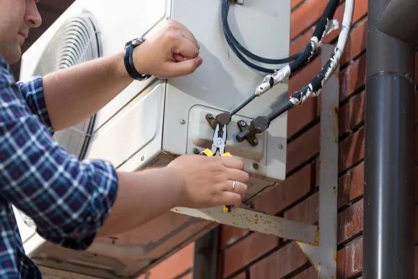 How Regular ac repair melbourne Extends AC Lifespan