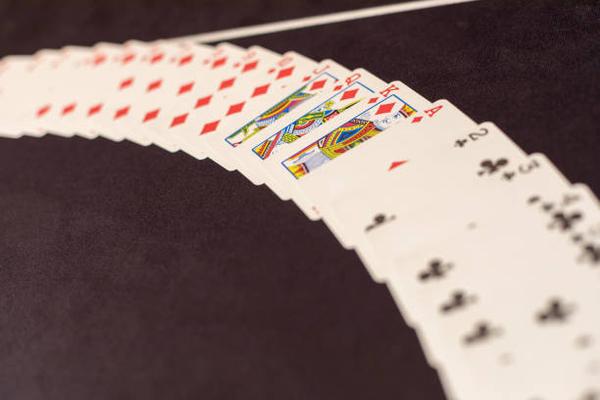 Best approach to chơi poker in competitive games