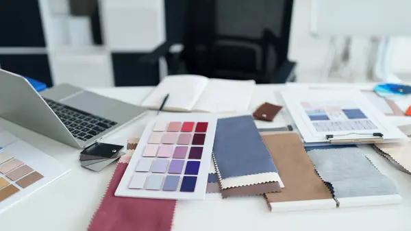 Experience Living Oak Interior Design with Customized Design Concepts